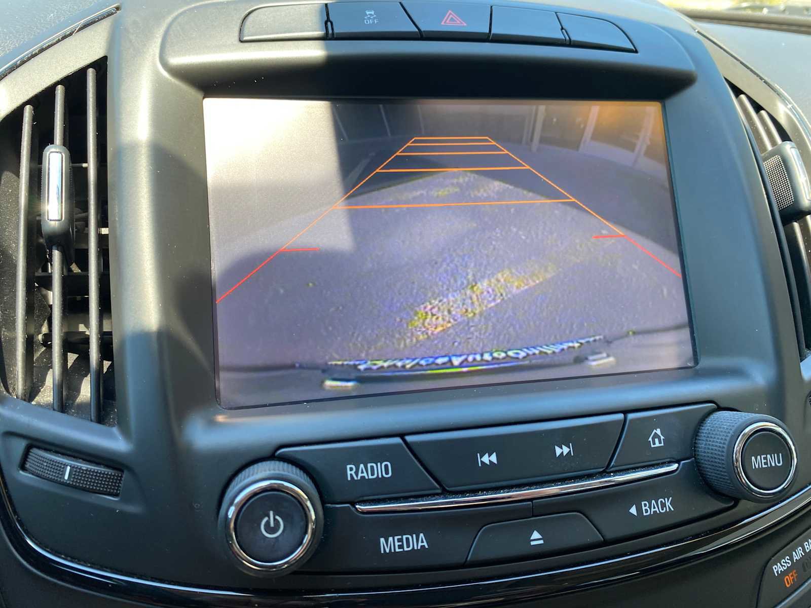 Used 2015 Buick Regal FWD image 19
