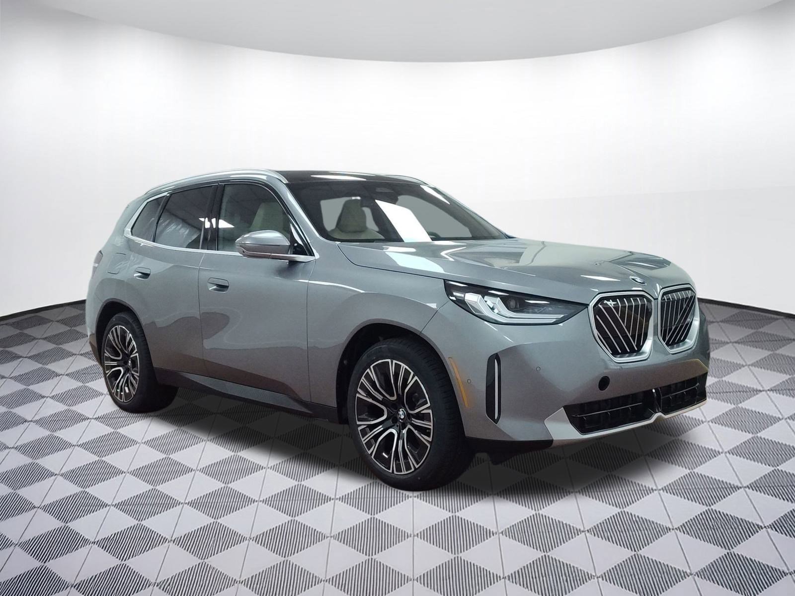 Used 2026 BMW X3 xDrive30 w/ Premium Package image 7