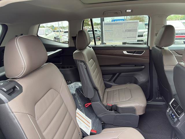 New 2026 Volkswagen Atlas SEL image 9