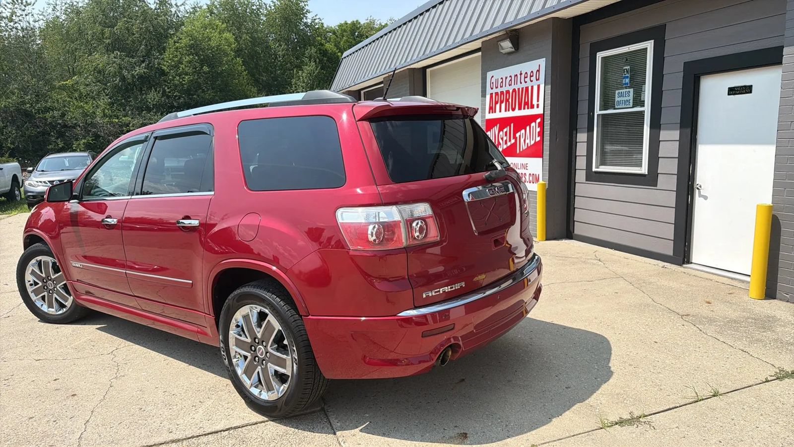 Used 2012 GMC Acadia Denali AWD/4WD image 4
