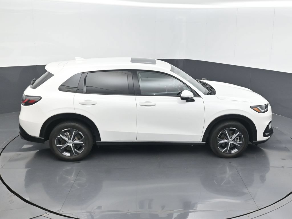 Used 2025 Honda HR-V EX-L image 14