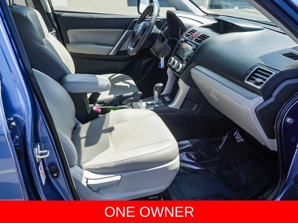 Used 2016 Subaru Forester 2.5i Limited AWD/4WD image 12