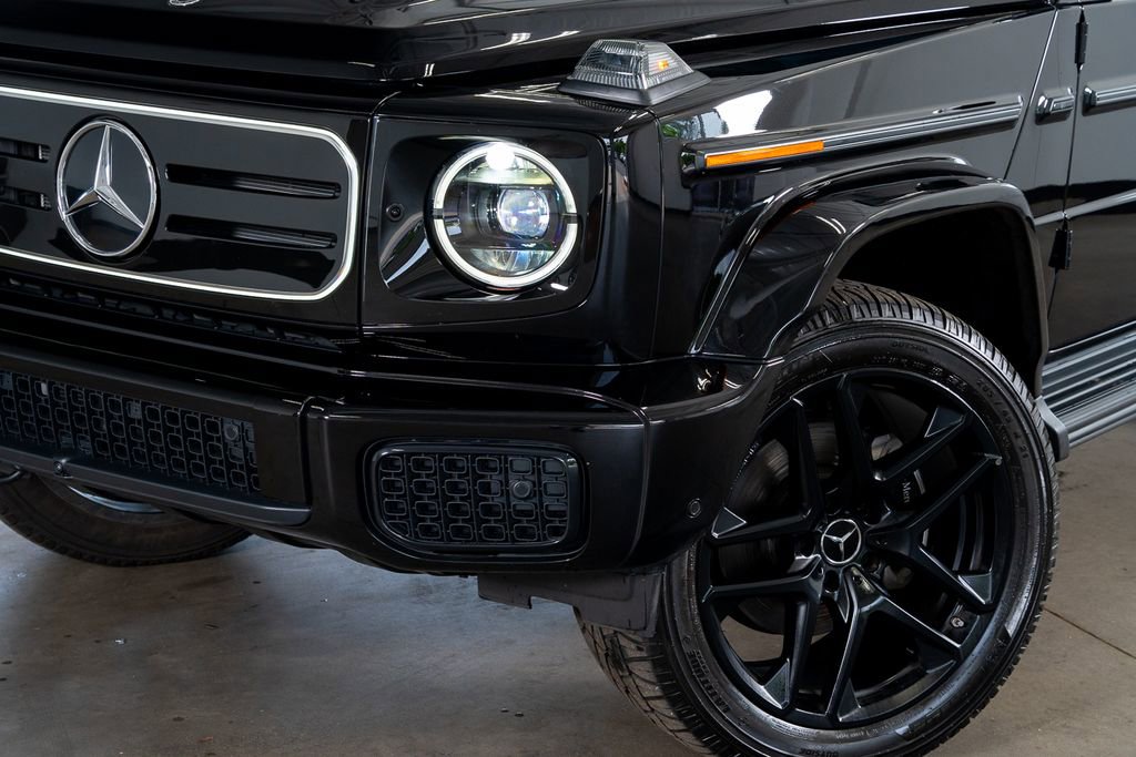 Used 2025 Mercedes-Benz G 580 w/ EQ Technology image 3