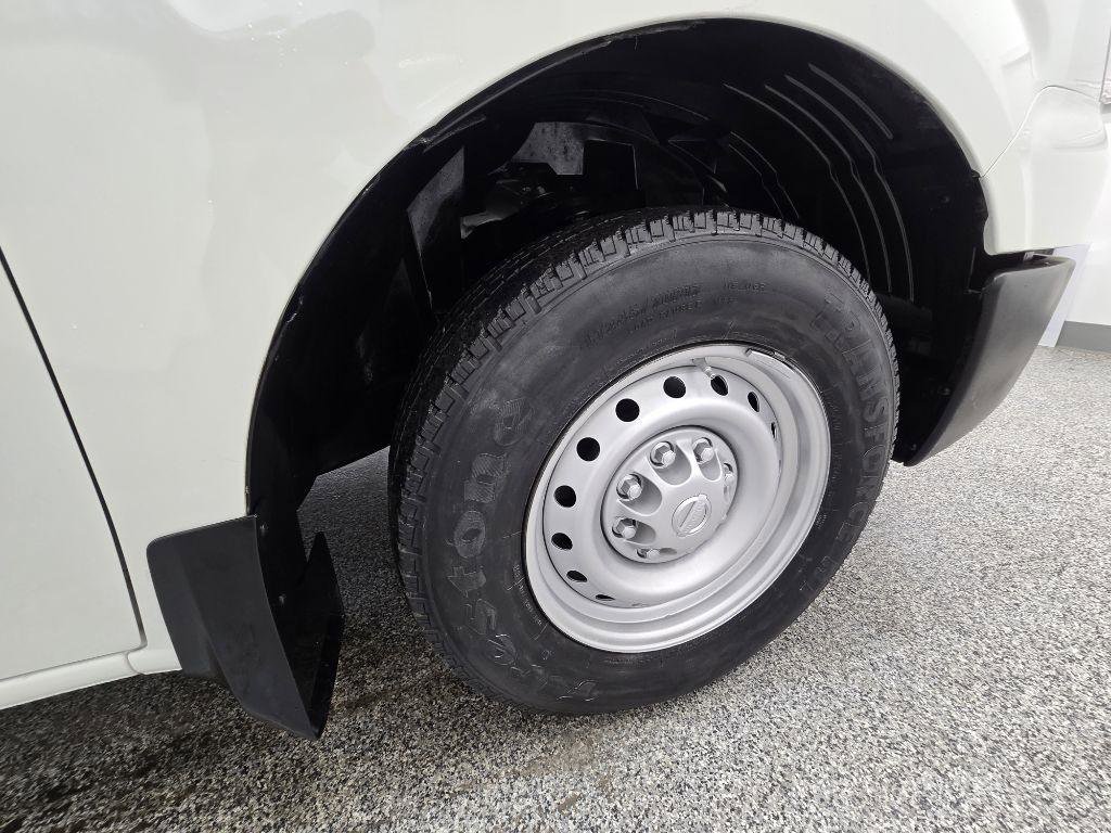 Used 2021 Nissan NV 2500 S RWD image 26