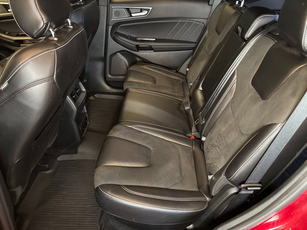 Used 2019 Ford Edge ST w/ Equipment Group 401A AWD/4WD image 23