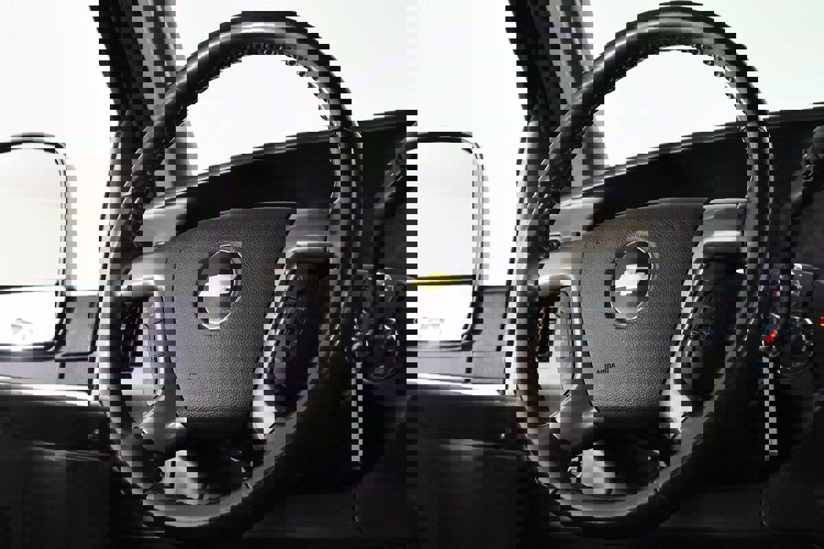 Used 2017 Chevrolet Express 2500 LS RWD image 25