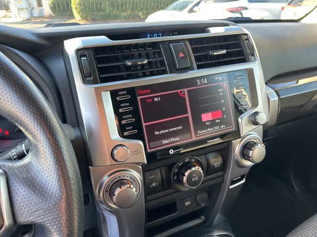 Used 2021 Toyota 4Runner SR5 image 22