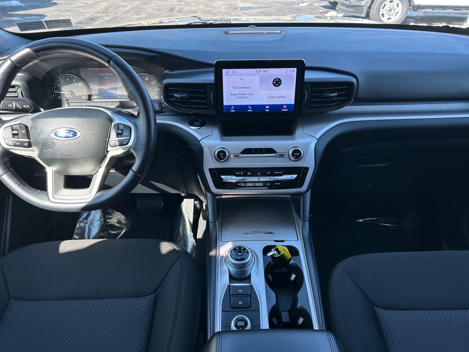 Certified 2023 Ford Explorer XLT AWD/4WD image 6