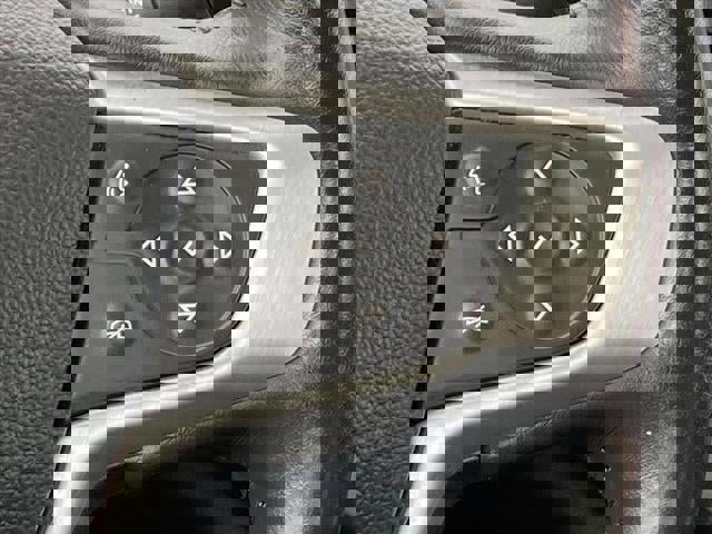 Certified 2022 GMC Acadia SLT w/ Technology Package image 9