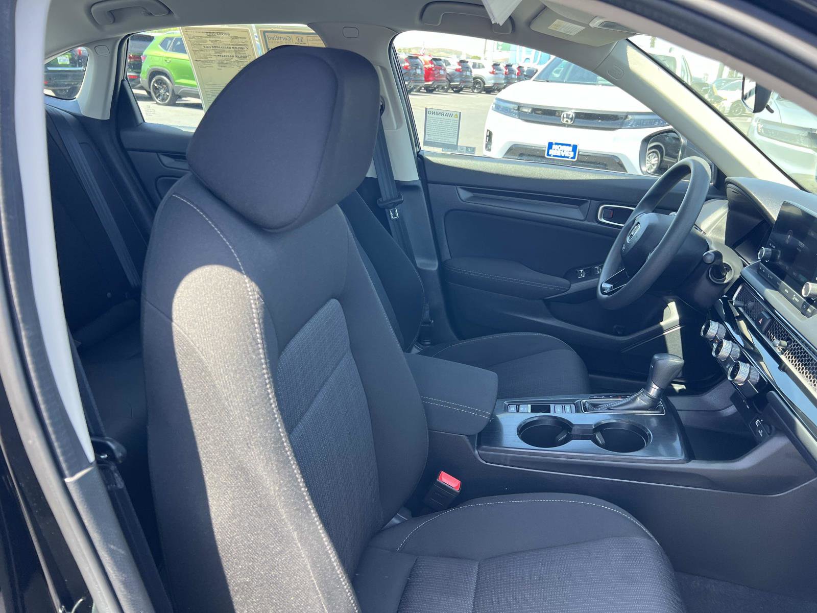 Certified 2022 Honda Civic LX image 28