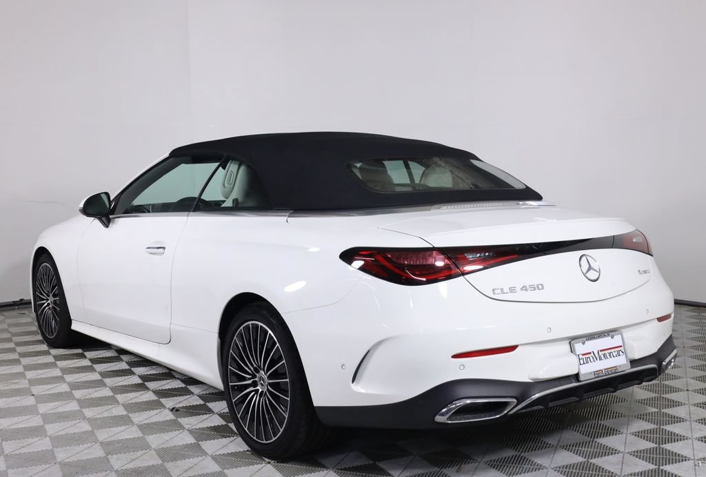 Used 2025 Mercedes-Benz CLE 450 4MATIC Cabriolet image 4