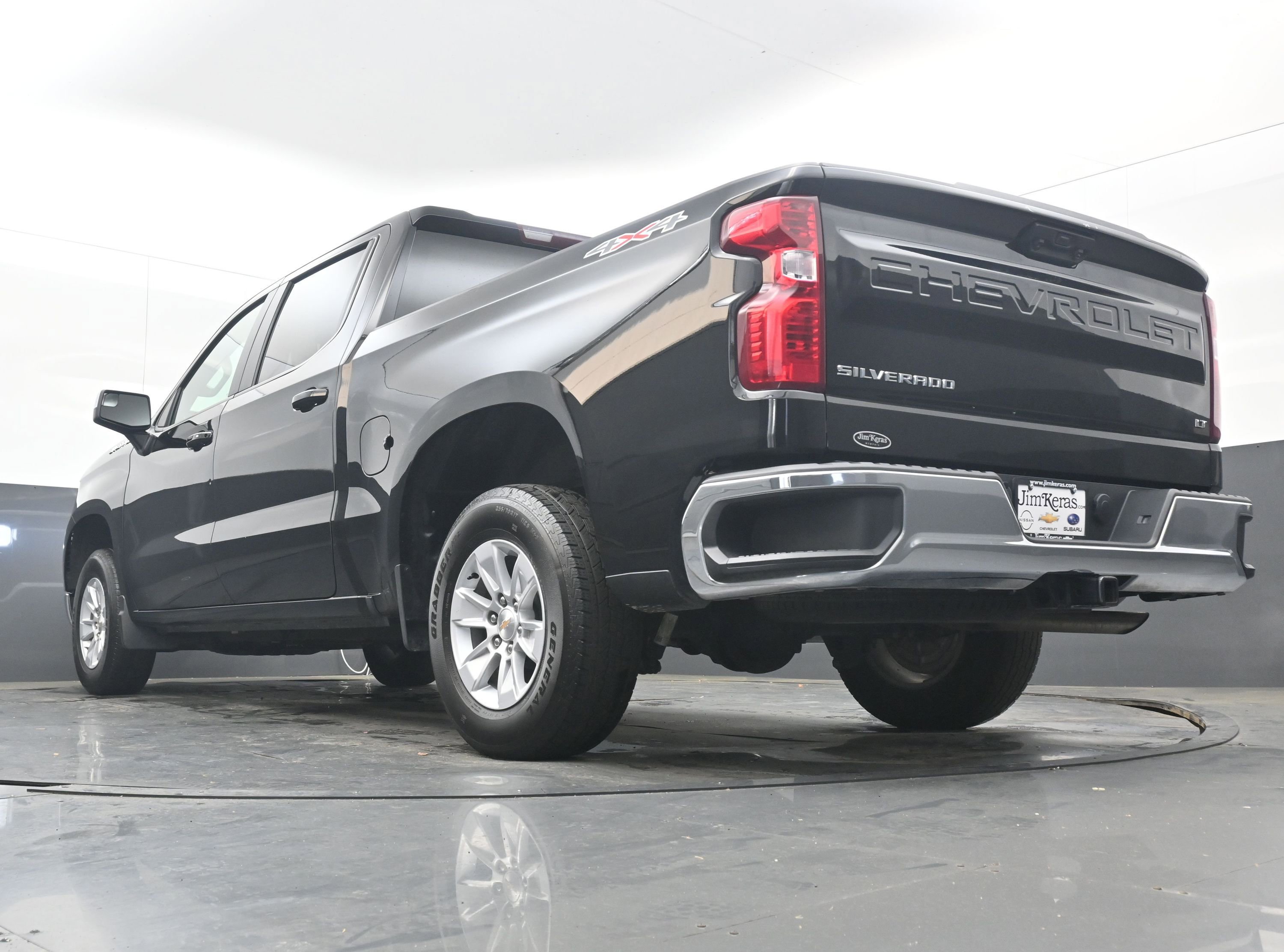 Used 2025 Chevrolet Silverado 1500 LT image 25