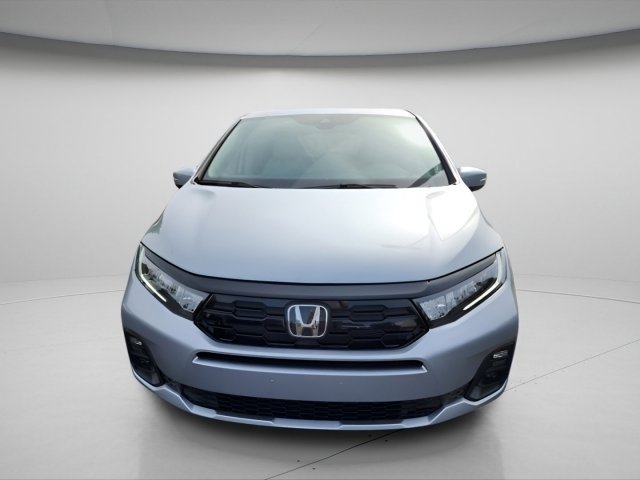 New 2026 Honda Odyssey Touring image 2