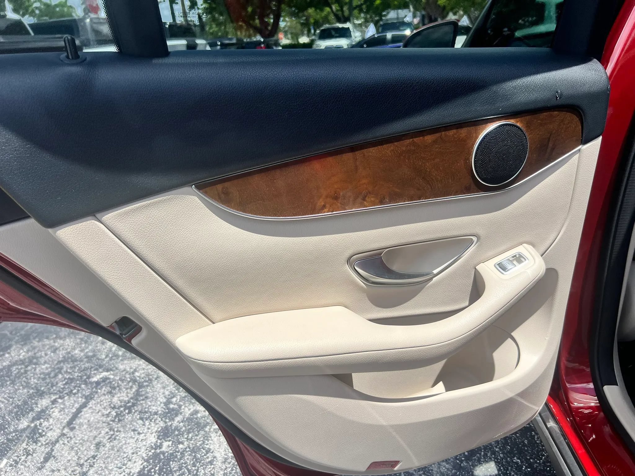 Used 2019 Mercedes-Benz GLC 300 image 37