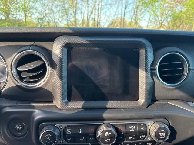 Used 2021 Jeep Wrangler Unlimited Sahara image 15