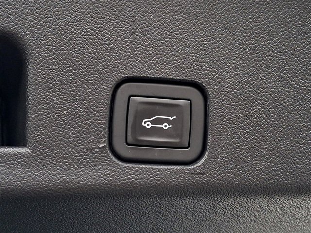 Used 2025 GMC Acadia Elevation image 38