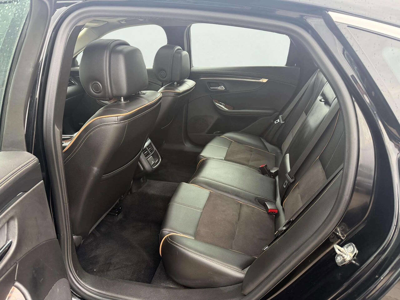 Used 2014 Chevrolet Impala LT image 11