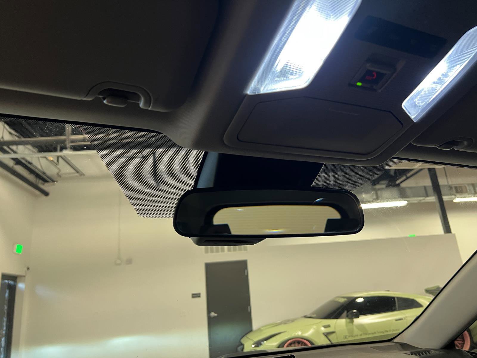 Used 2022 Toyota RAV4 LE AWD/4WD image 23