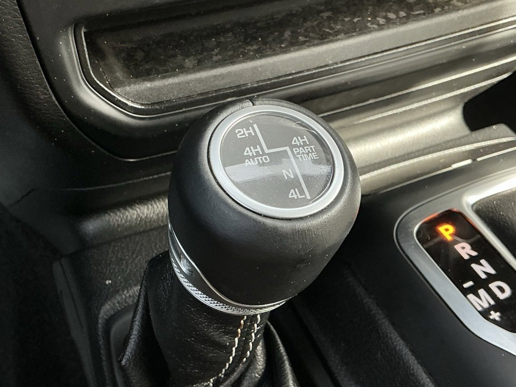 Used 2021 Jeep Gladiator Overland image 37