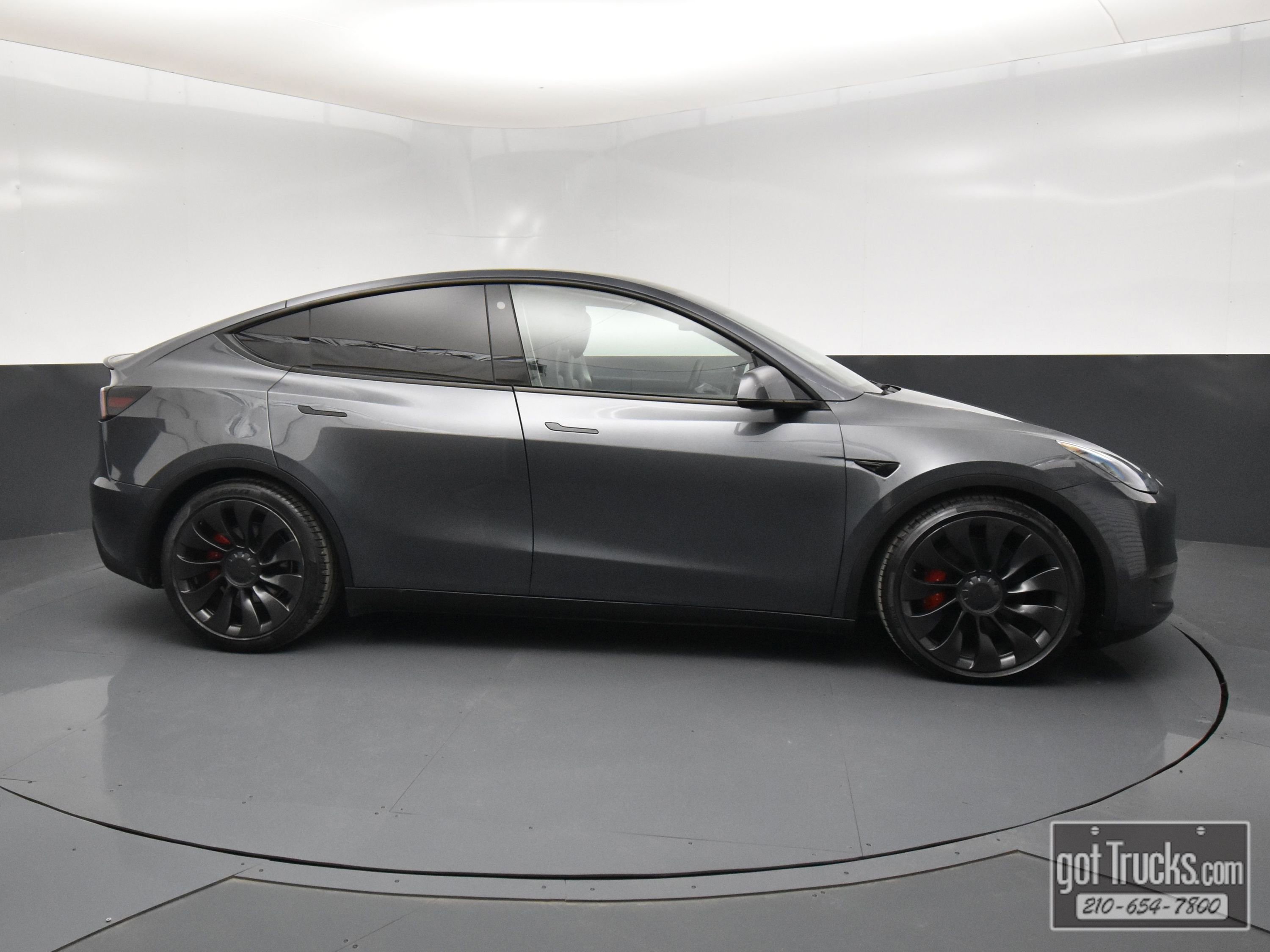 Used 2022 Tesla Model Y Performance image 46
