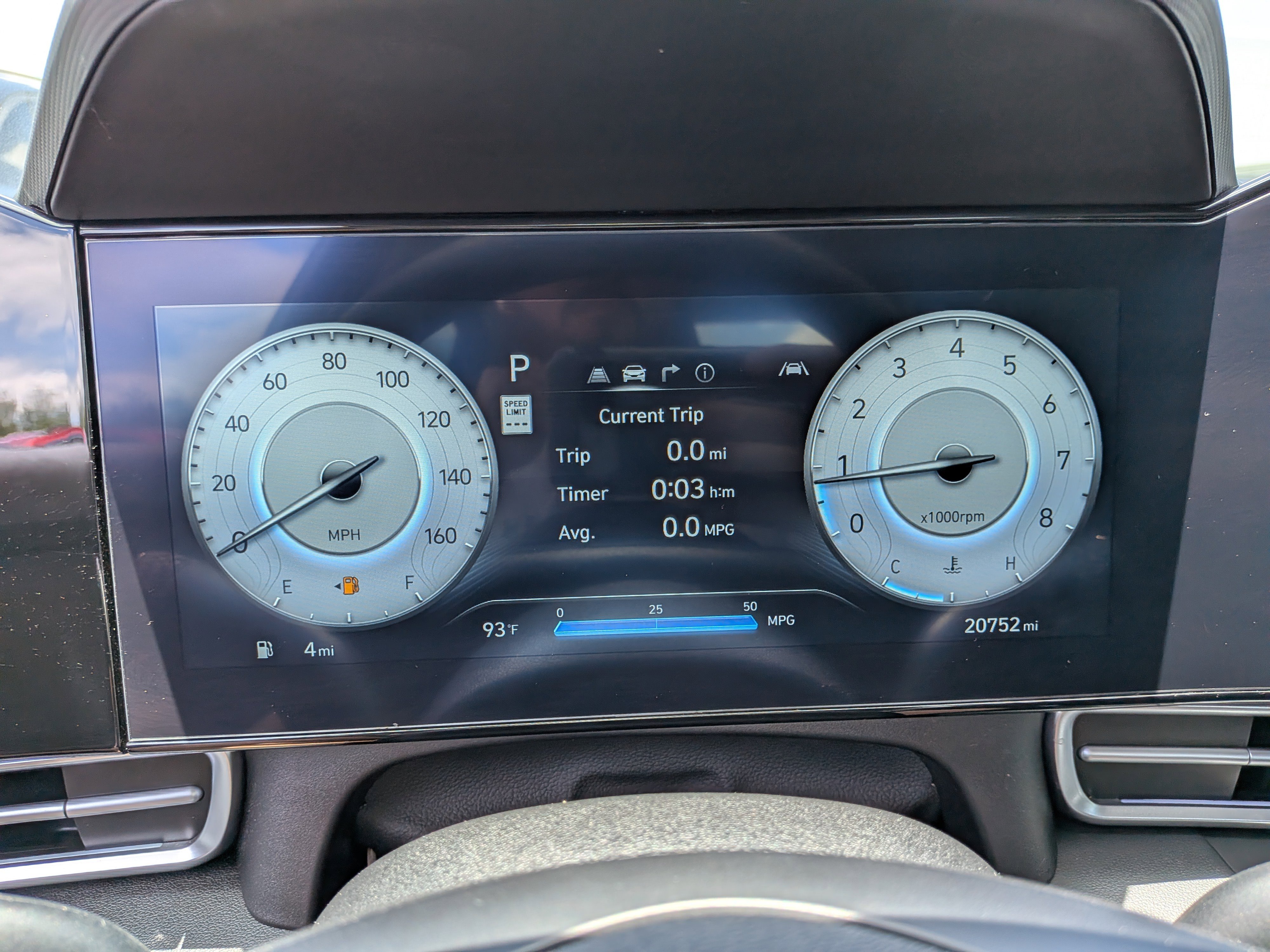 Used 2024 Hyundai Elantra SEL FWD image 26