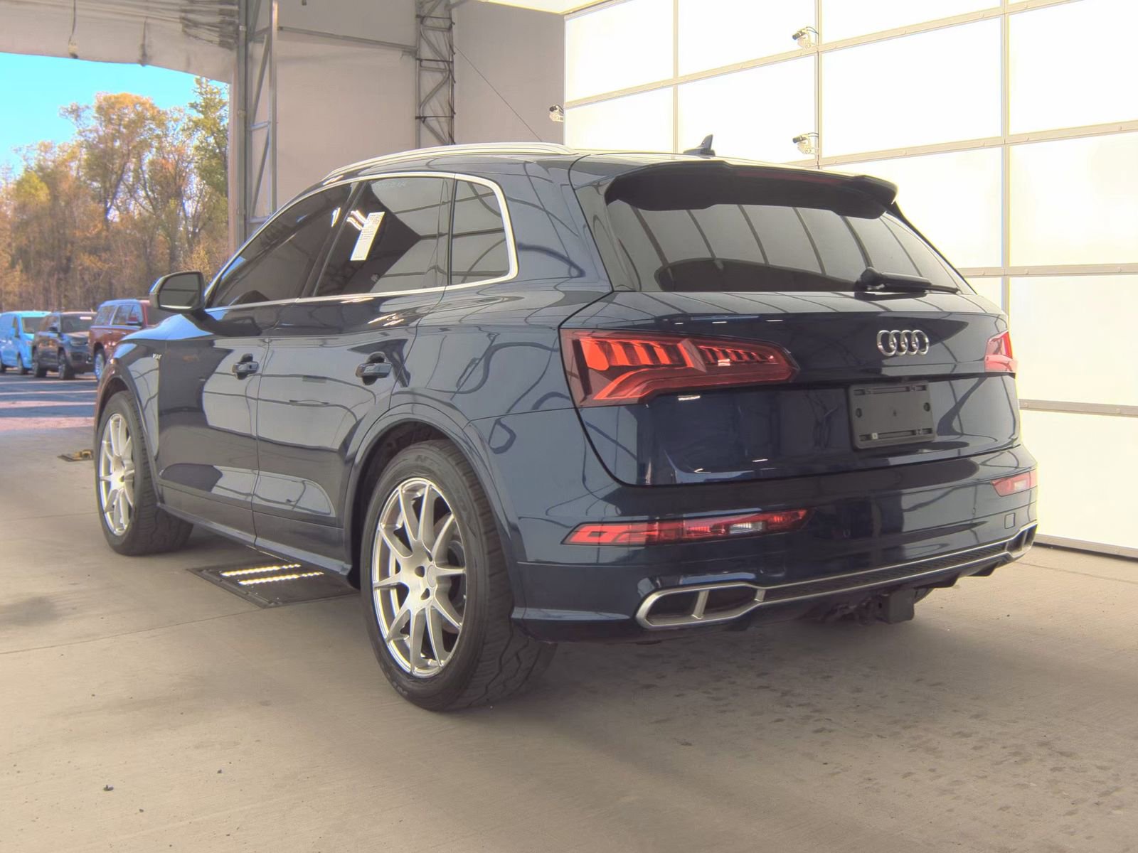 Used 2018 Audi SQ5 Premium Plus AWD/4WD image 11