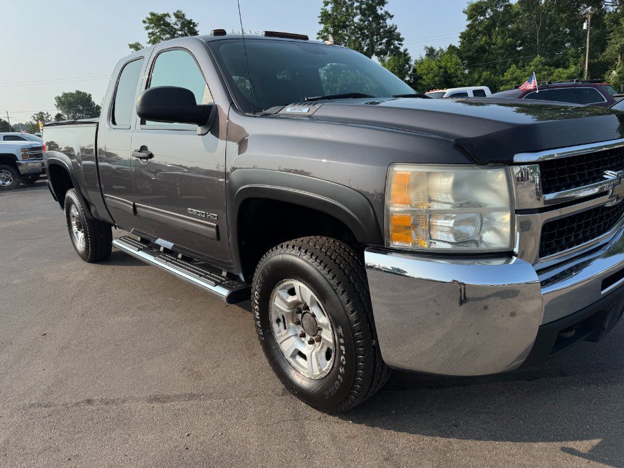 Used 2010 Chevrolet Silverado 2500 LT AWD/4WD image 12