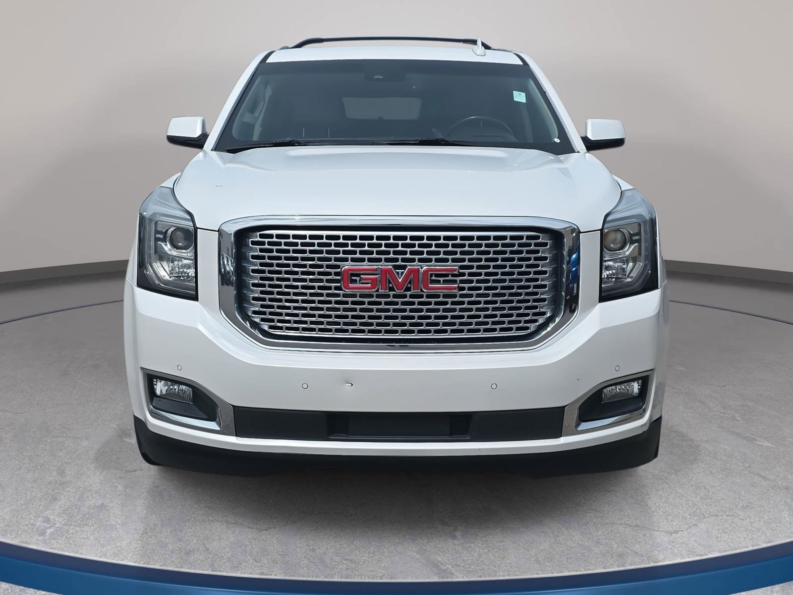 Used 2017 GMC Yukon XL Denali w/ Open Road Package AWD/4WD image 2