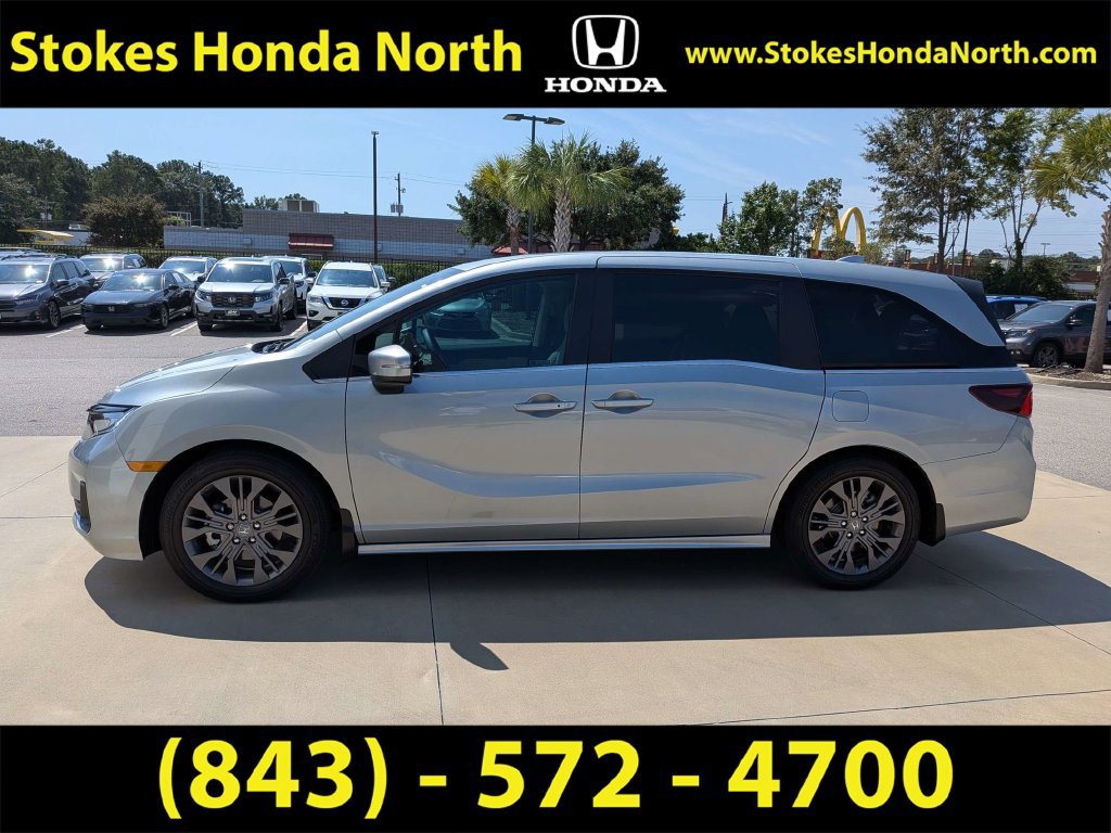 Certified 2026 Honda Odyssey Touring image 11