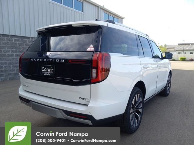 New 2026 Ford Expedition Platinum w/ Driver's Package AWD/4WD image 3