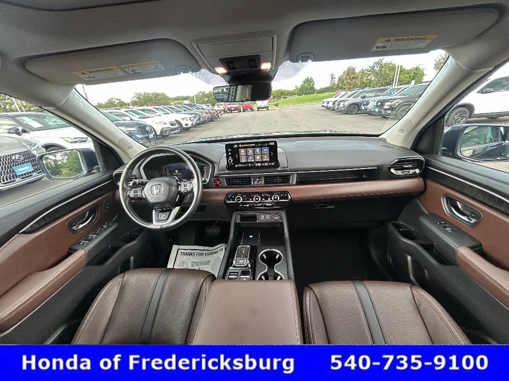 Used 2024 Honda Pilot Elite image 32