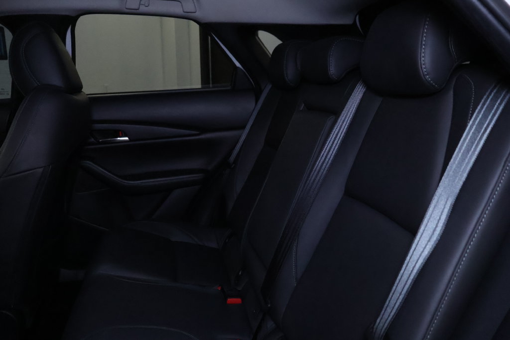 Used 2022 MAZDA CX-30 AWD 2.5 S w/ Preferred Package image 16