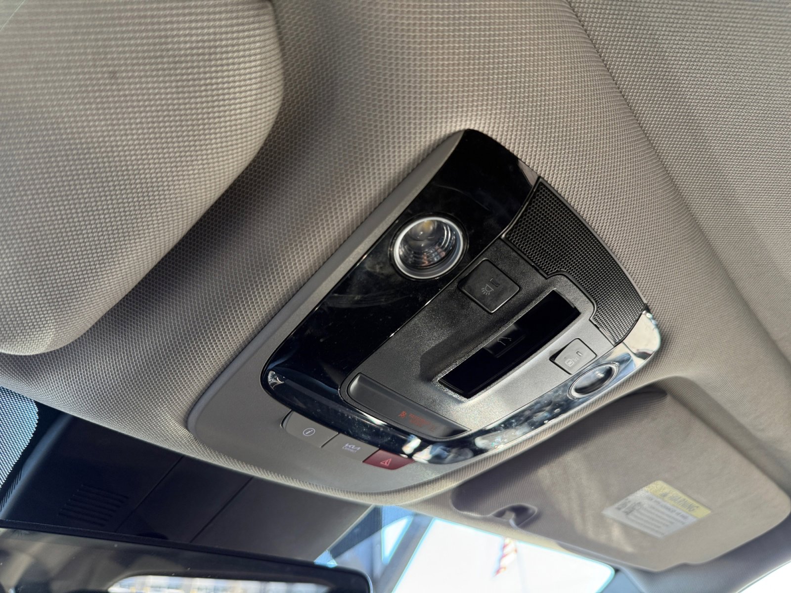 Used 2023 Kia Sorento SX image 22