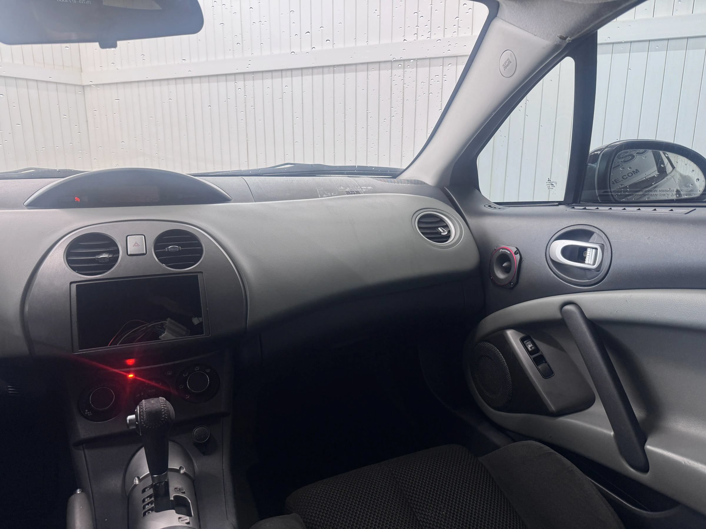 Used 2009 Mitsubishi Eclipse GS FWD image 15