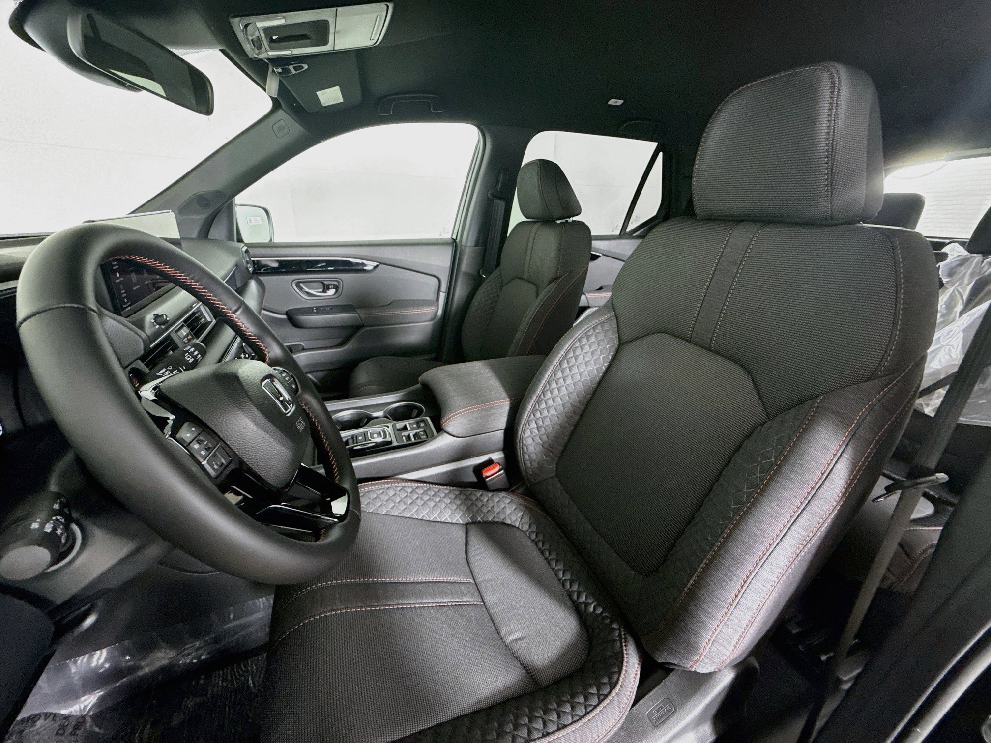 New 2026 Honda Pilot Sport image 26
