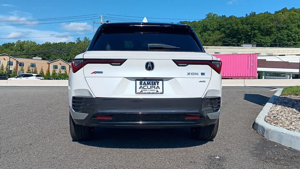 Used 2024 Acura ZDX A-Spec AWD/4WD image 4
