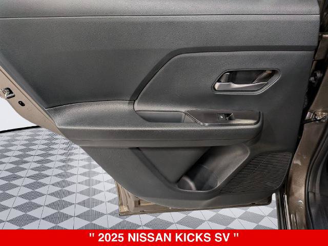 Certified 2025 Nissan Kicks SV w/ SV Premium Package AWD/4WD image 29