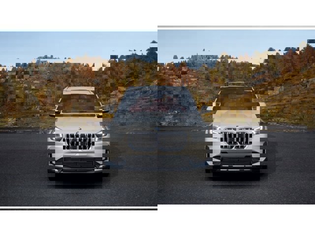 New 2026 BMW X1 xDrive28i image 3