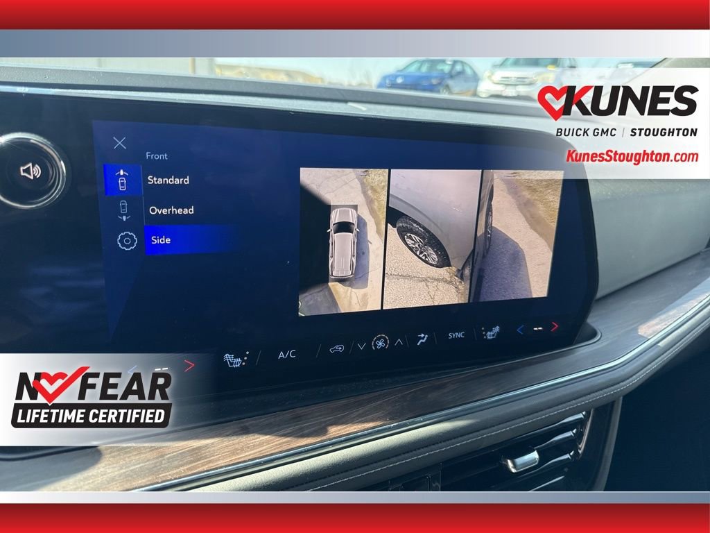 Used 2025 Chevrolet Tahoe Z71 image 34