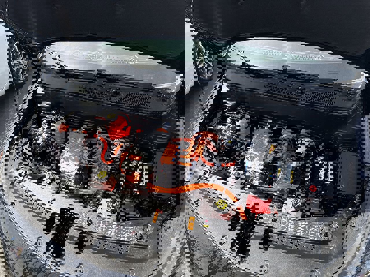 Used 2023 Chevrolet Bolt EUV Premier w/ Sun & Sound Package image 29