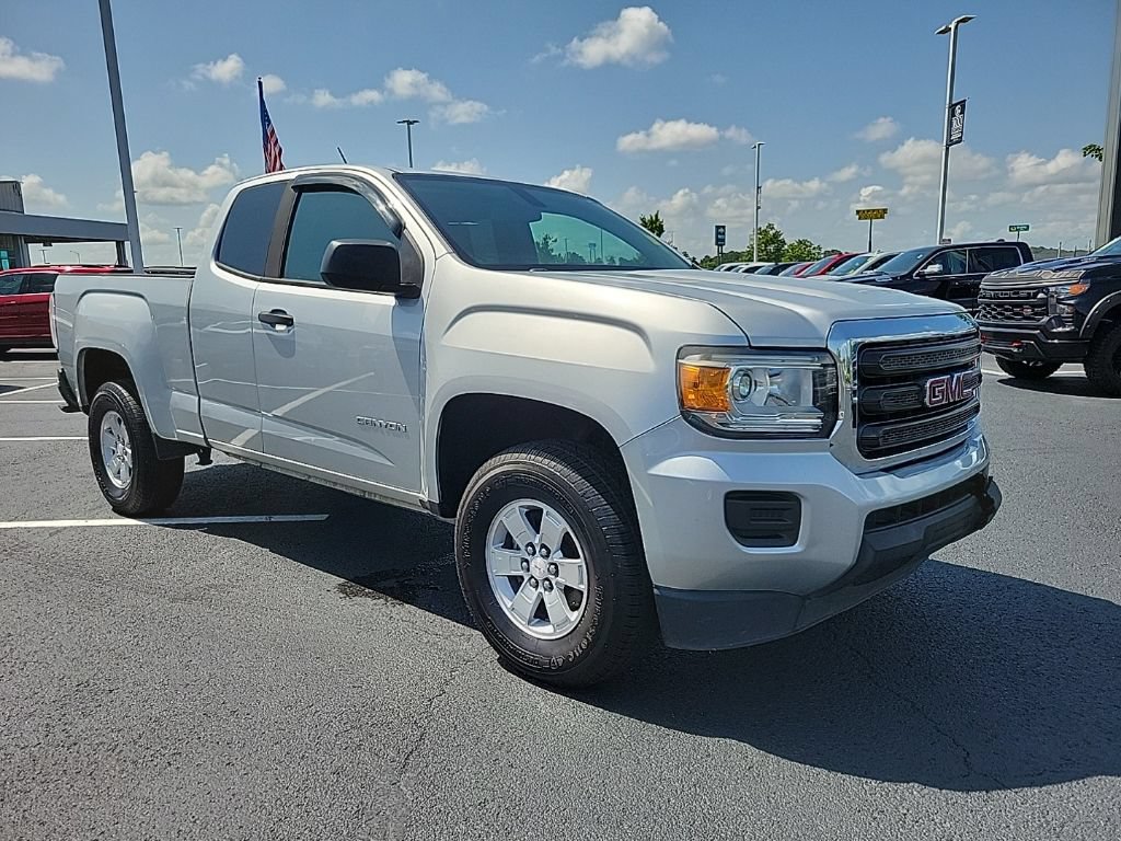 Used 2017 GMC Canyon W/T RWD image 3
