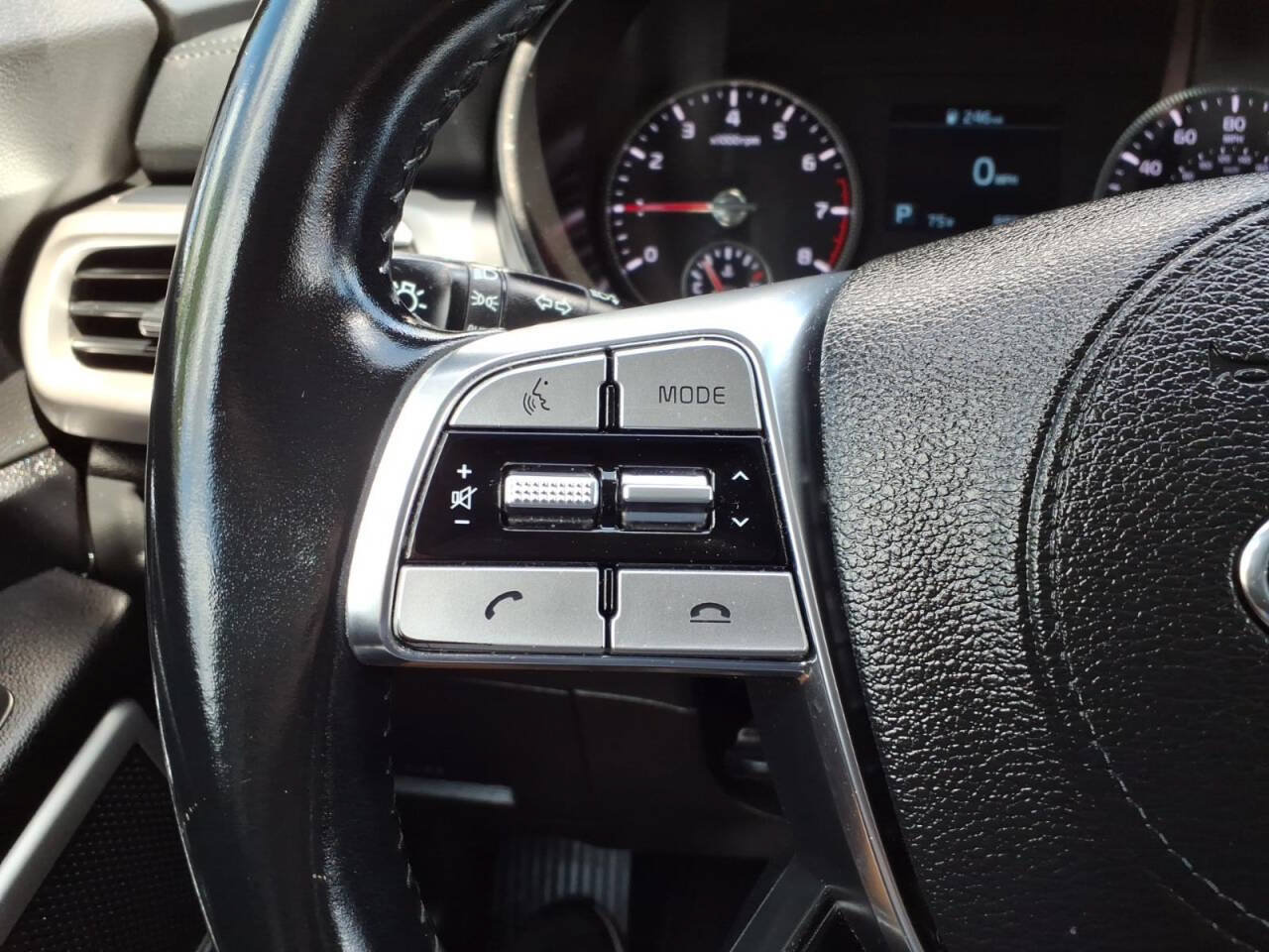 Used 2020 Kia Telluride S AWD/4WD image 32
