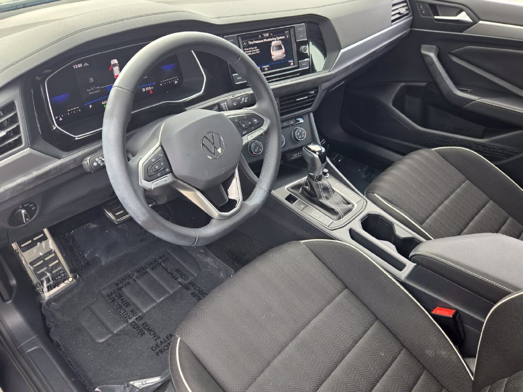 Certified 2024 Volkswagen Jetta Sport FWD image 11