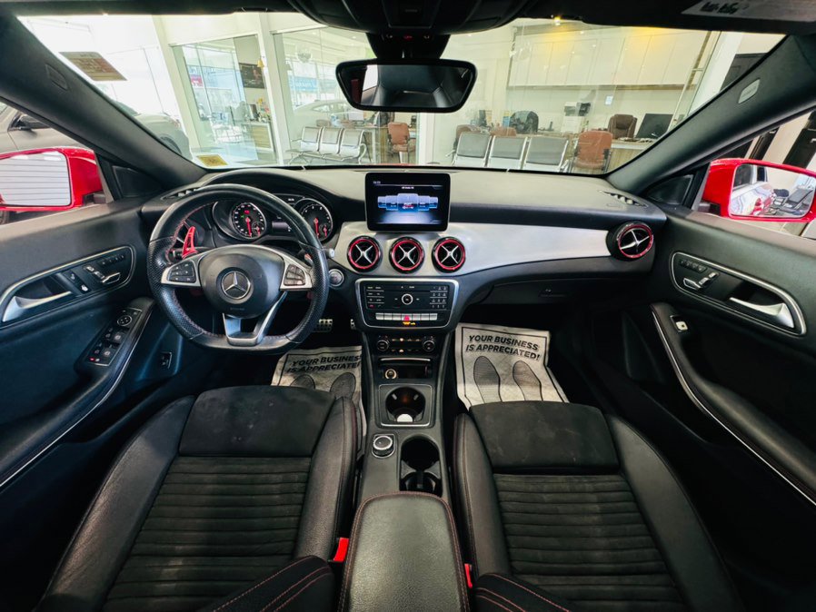 Used 2018 Mercedes-Benz CLA 250 image 27