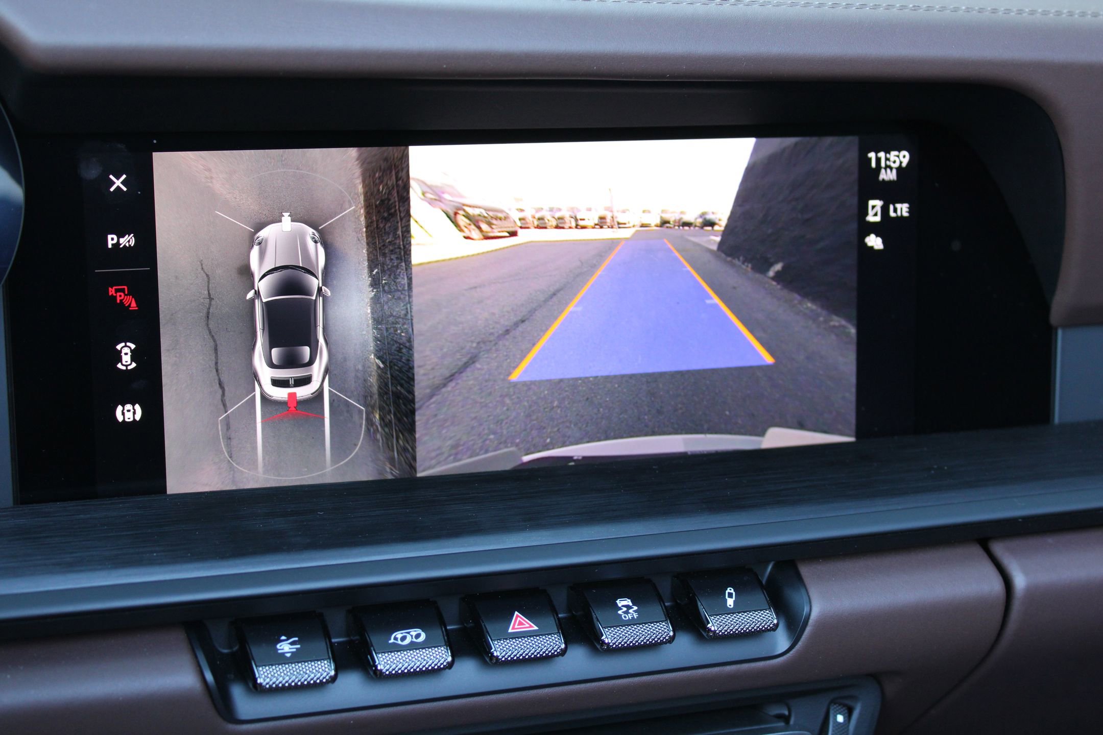 Certified 2022 Porsche 911 Carrera GTS image 18