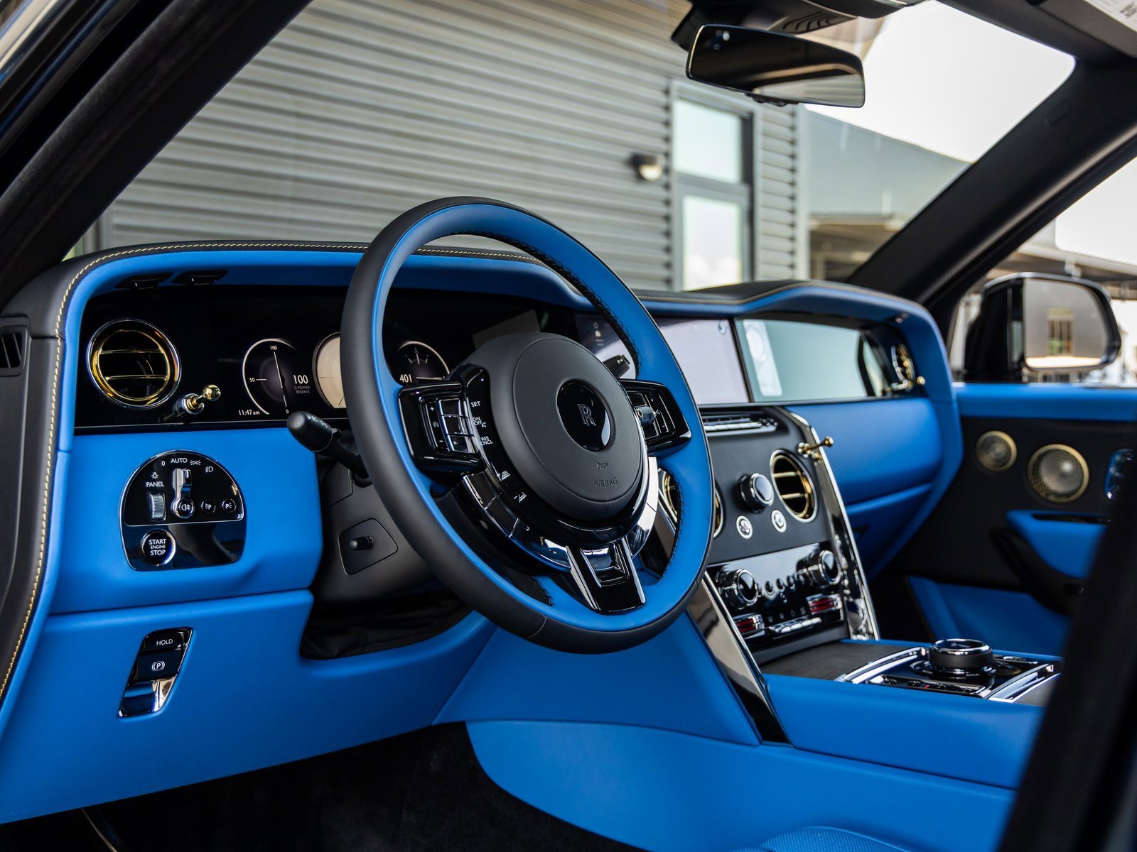 New 2026 Rolls-Royce Cullinan image 30