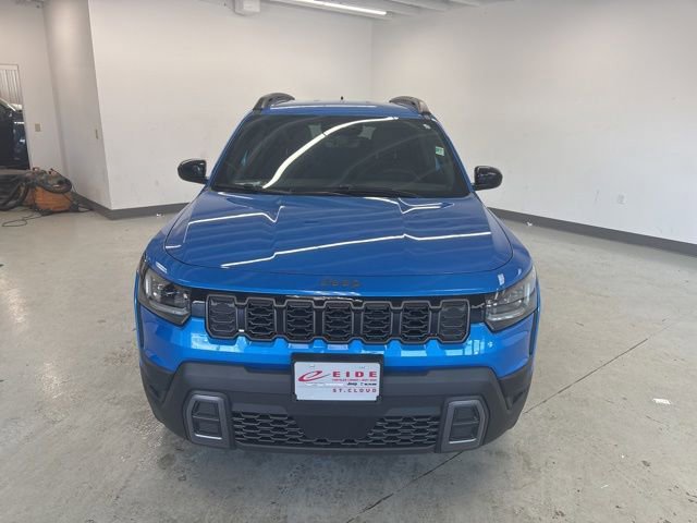 New 2026 Jeep Cherokee Laredo AWD/4WD image 2