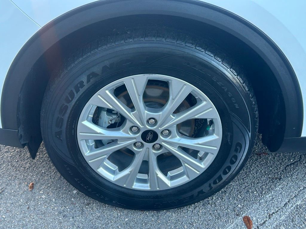 Used 2024 Ford Escape Active w/ Cold Weather Package image 17