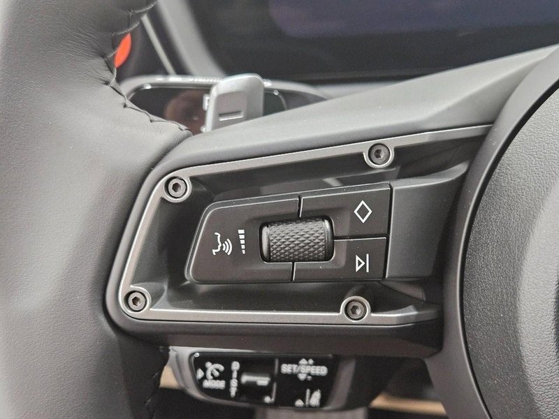 New 2026 Porsche Cayenne S image 18