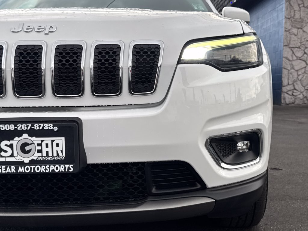 Used 2019 Jeep Cherokee Limited AWD/4WD image 7